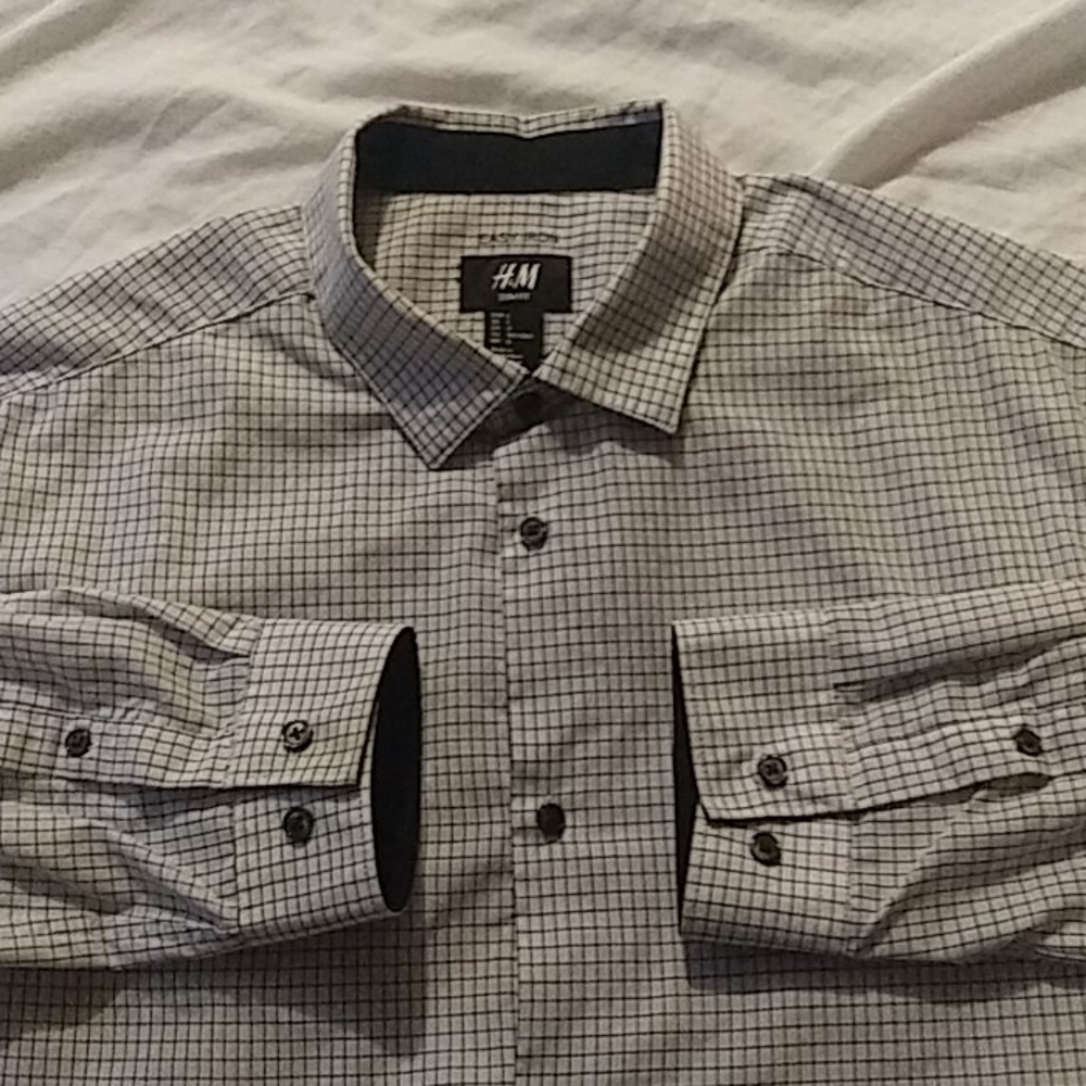 H & M dress shirt